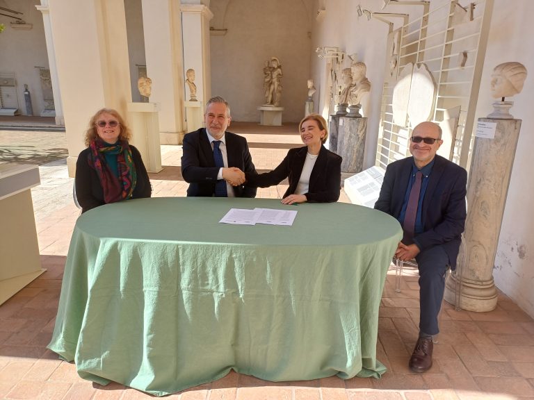 Firma dell'accordo MNR-INGV